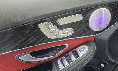 Mercedes-Benz C-Class 2018, 71733 км, за 13198.7 USD - фото 27