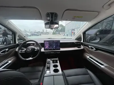 GAC Motor 传祺E8 PHEV 2024, 35000 км, за 20997.34 USD