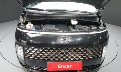 Hyundai Staria 2023, 64077 км, за 22794.84 USD - фото 6