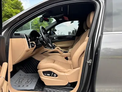 Porsche Cayenne 2021, 49000 км, за 71511.27 USD - фото 13