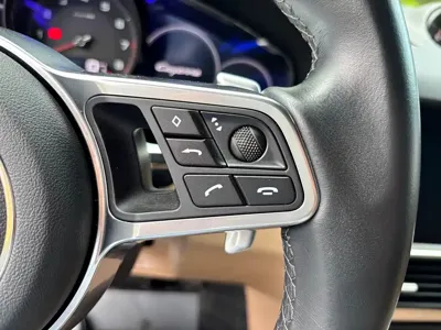 Porsche Cayenne 2021, 49000 км, за 71511.27 USD - фото 18