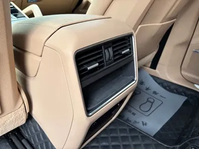 Porsche Cayenne 2021, 49000 км, за 71511.27 USD - фото 23