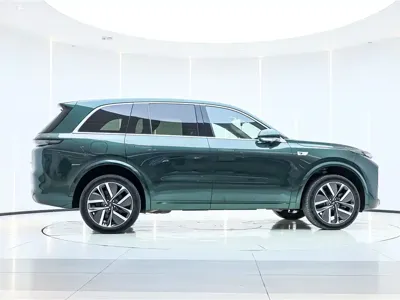 Li Auto Li L8 2023, 40199 км, за 31393.79 USD
