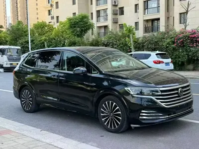 Volkswagen Viloran 2023, 70000 км, за 22630.52 USD
