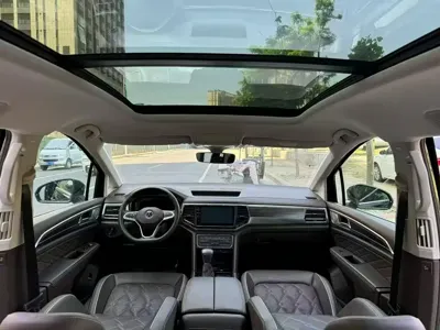 Volkswagen Viloran 2023, 70000 км, за 22630.52 USD - фото 6