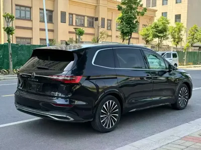 Volkswagen Viloran 2023, 70000 км, за 22630.52 USD - фото 9