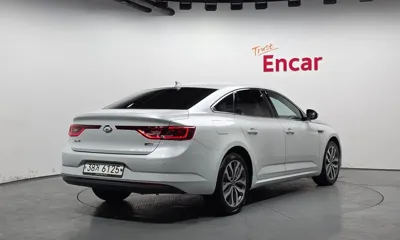 Renault-KoreaSamsung SM6 2017, 99870 км, за 4561.08 USD