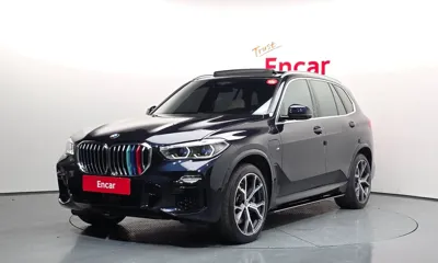 BMW X5 · 2021 год
