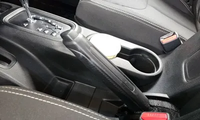 Jeep Wrangler 2017, 131706 км, за 13651.43 USD - фото 32