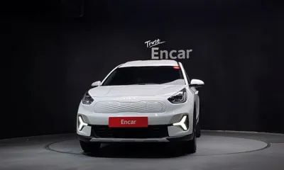 Kia Niro 2023, 27723 км, за 16738.87 USD