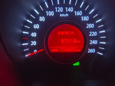 Kia K5 2013, 115000 км, за 2925.31 USD