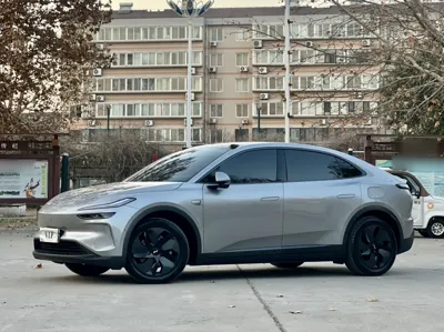 ONVO L60 · 2024 год