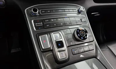 Hyundai Santafe 2021, 94275 км, за 17524.44 USD - фото 9
