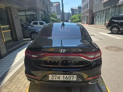 Hyundai Grandeur 2019, 63000 км, за 10418.7 USD