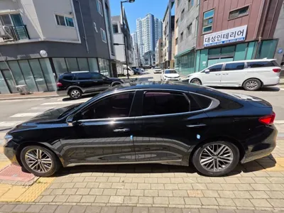 Hyundai Grandeur 2019, 63000 км, за 10418.7 USD