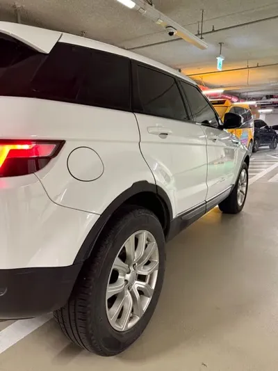 Land Rover Range Rover Evoque 2018, 83712 км, за 9250.82 USD