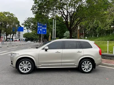 Volvo XC90 2019, 155000 км, за 21777.09 USD