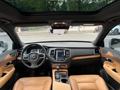 Volvo XC90 2019, 155000 км, за 21777.09 USD - фото 14