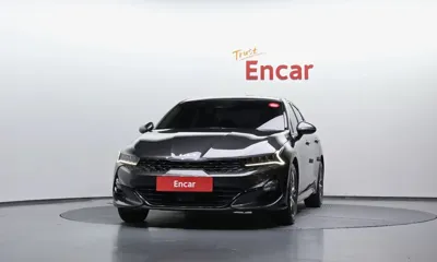 Kia K5 2023, 107627 км, за 13196.38 USD