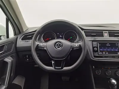 Volkswagen Tiguan L 2021, 157400 км, за 9093.41 USD - фото 11
