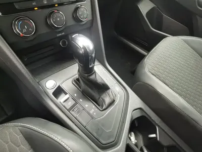 Volkswagen Tiguan L 2021, 157400 км, за 9093.41 USD - фото 13