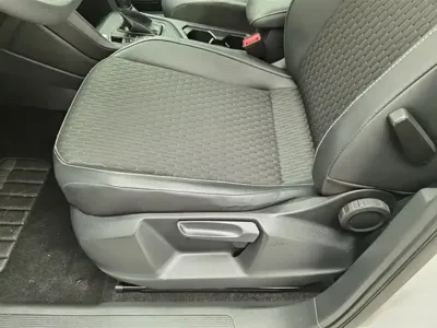 Volkswagen Tiguan L 2021, 157400 км, за 9093.41 USD - фото 20