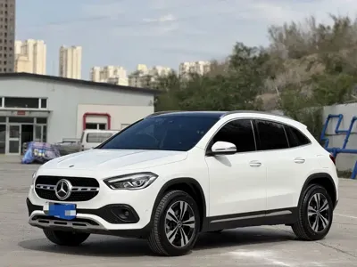 Mercedes-Benz GLA · 2022 год