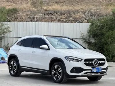 Mercedes-Benz GLA 2022, 30000 км, за 20452.81 USD