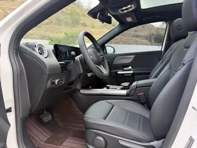 Mercedes-Benz GLA 2022, 30000 км, за 20452.81 USD - фото 7