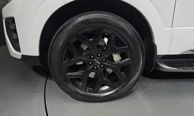 Kia Mohave 2024, 28922 км, за 21671.62 USD