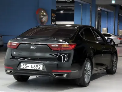 Kia K7 2016, 93516 км, за 8205.33 USD