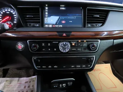 Kia K7 2016, 93516 км, за 8205.33 USD - фото 13