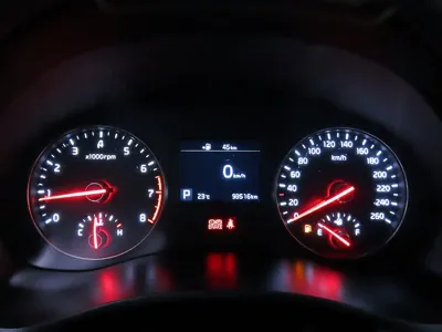 Kia K7 2016, 93516 км, за 8205.33 USD - фото 14