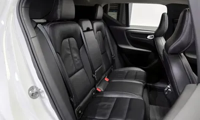 Volvo XC40 2023, 51657 км, за 21596.43 USD - фото 12