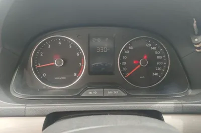 Volkswagen Lavida 2013, 189300 км, за 5229 USD - фото 10
