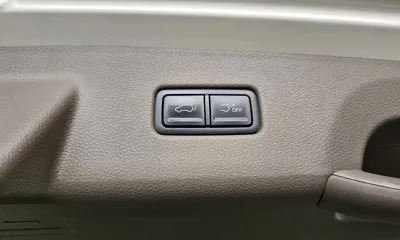 Kia Canival 2021, 52257 км, за 15754.23 USD - фото 31