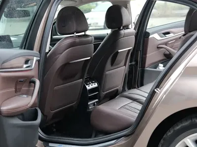 BMW 5 Series New Energy 2019, 80000 км, за 15626.39 USD - фото 9