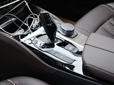 BMW 5 Series New Energy 2019, 80000 км, за 15626.39 USD - фото 11