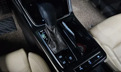 Hyundai Grandeur 2019, 121950 км, за 11661.24 USD - фото 9
