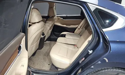 Hyundai Grandeur 2019, 121950 км, за 11661.24 USD - фото 12