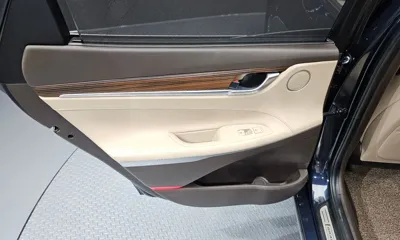 Hyundai Grandeur 2019, 121950 км, за 11661.24 USD - фото 25