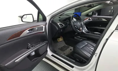 Lincoln MKZ 2015, 139242 км, за 3825.57 USD - фото 10