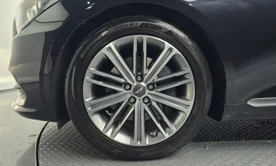 Genesis G80 2019, 64959 км, за 11826.89 USD