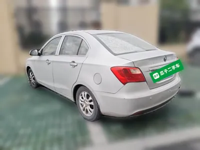 Changan Alsvin V3 2012, 94500 км, за 2463 USD - фото 4