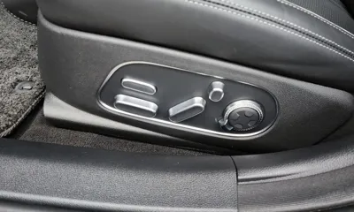 Genesis G90 2024, 43233 км, за 50900.33 USD - фото 31