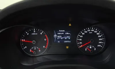 Kia K5 2016, 123072 км, за 4569.53 USD - фото 8