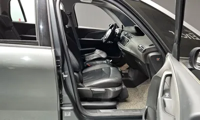 Citroen-DS C4 Picasso 2018, 76242 км, за 7601.8 USD - фото 11