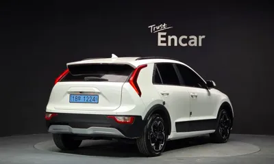 Kia Niro 2023, 68599 км, за 16198.3 USD