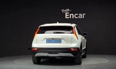 Kia Niro 2023, 68599 км, за 16198.3 USD