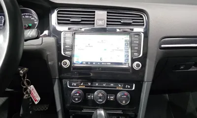 Volkswagen Golf 2016, 62566 км, за 8533.54 USD - фото 14